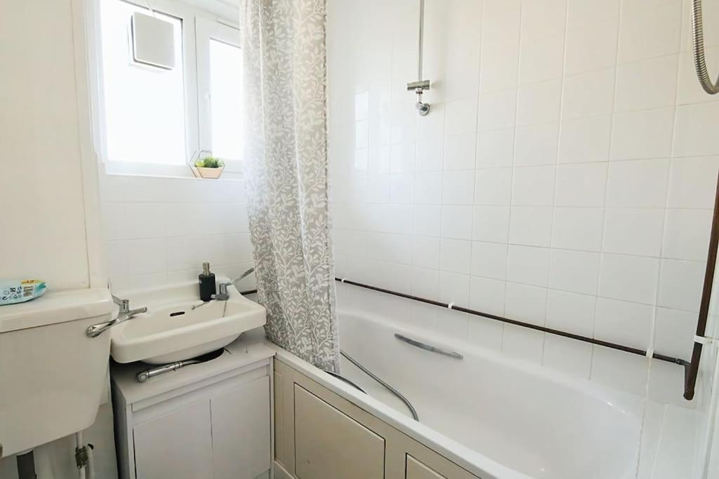 Comfy 1Br Flat V Close To Euston And Regent'S Park Londra Esterno foto